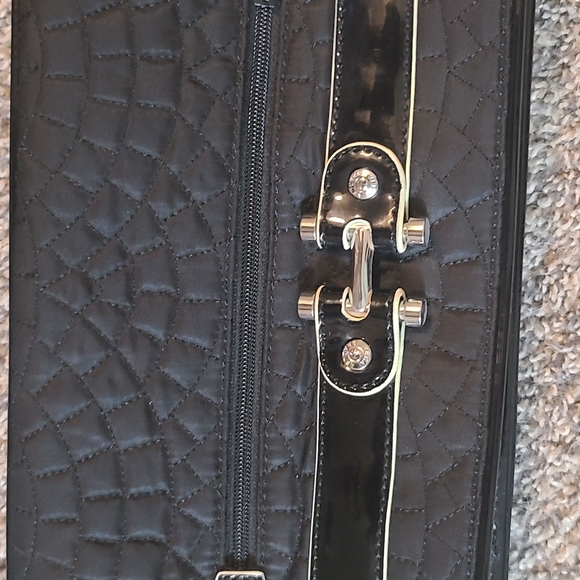 Vera Bradley quilted tote, clutch and wallet black - Picture 4 of 6